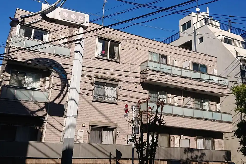 エスキーナ 外観