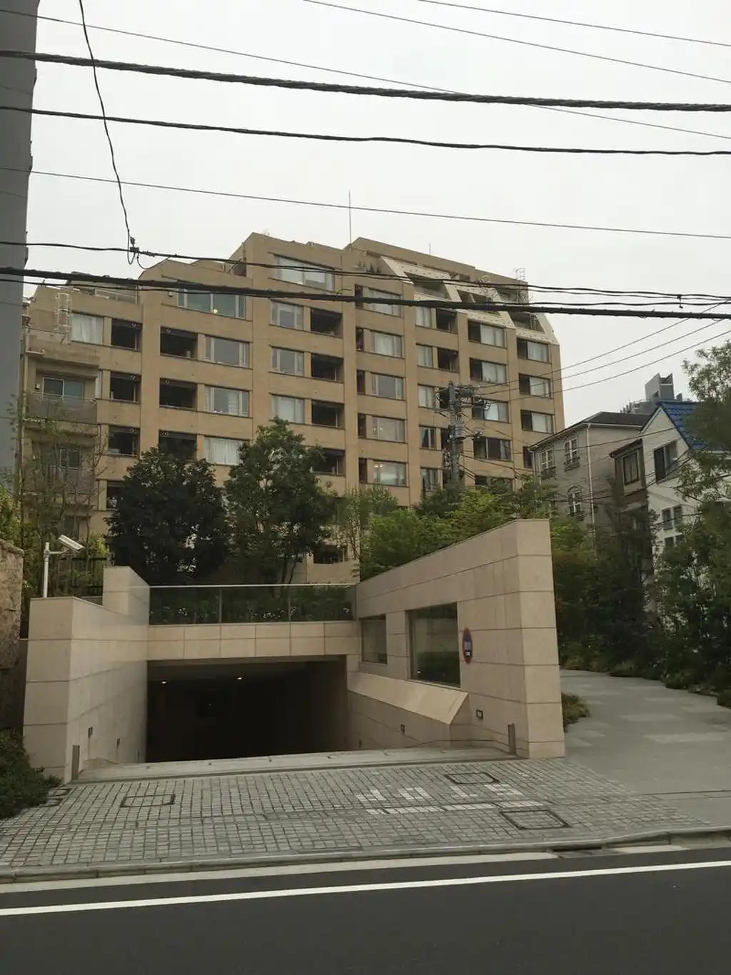 ミッドガーデン赤坂氷川 外観