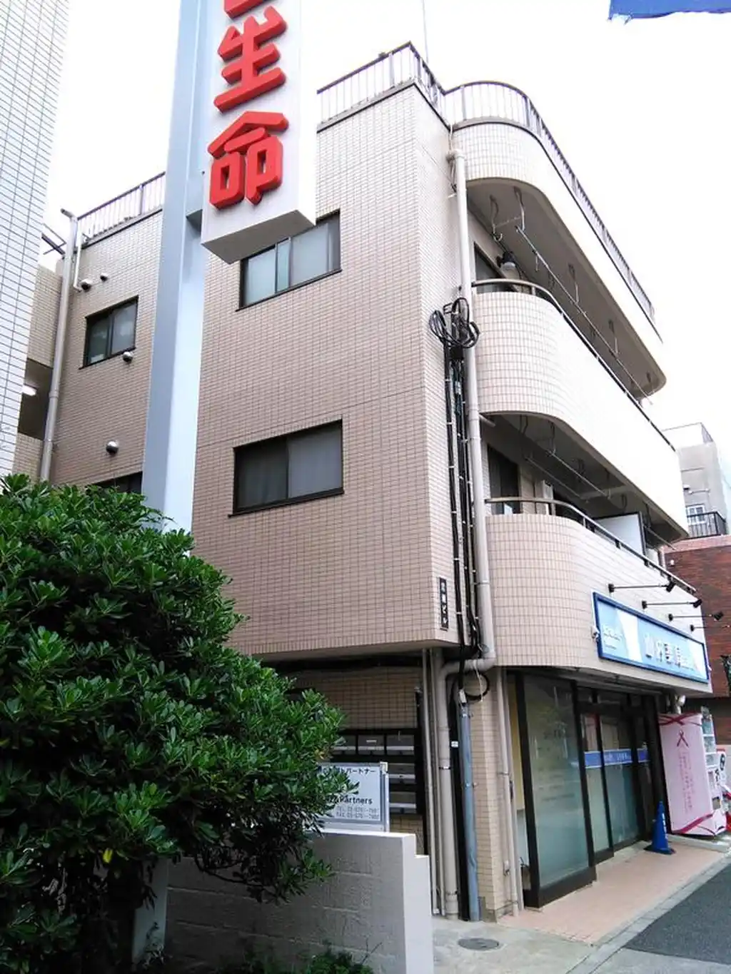 岩瀬ビル 外観