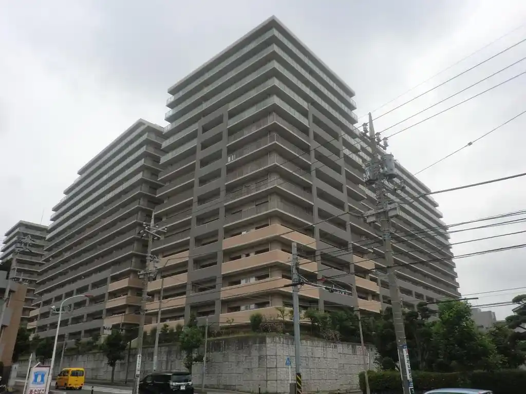 エスタテラ湘南台オーシャンタワー 外観