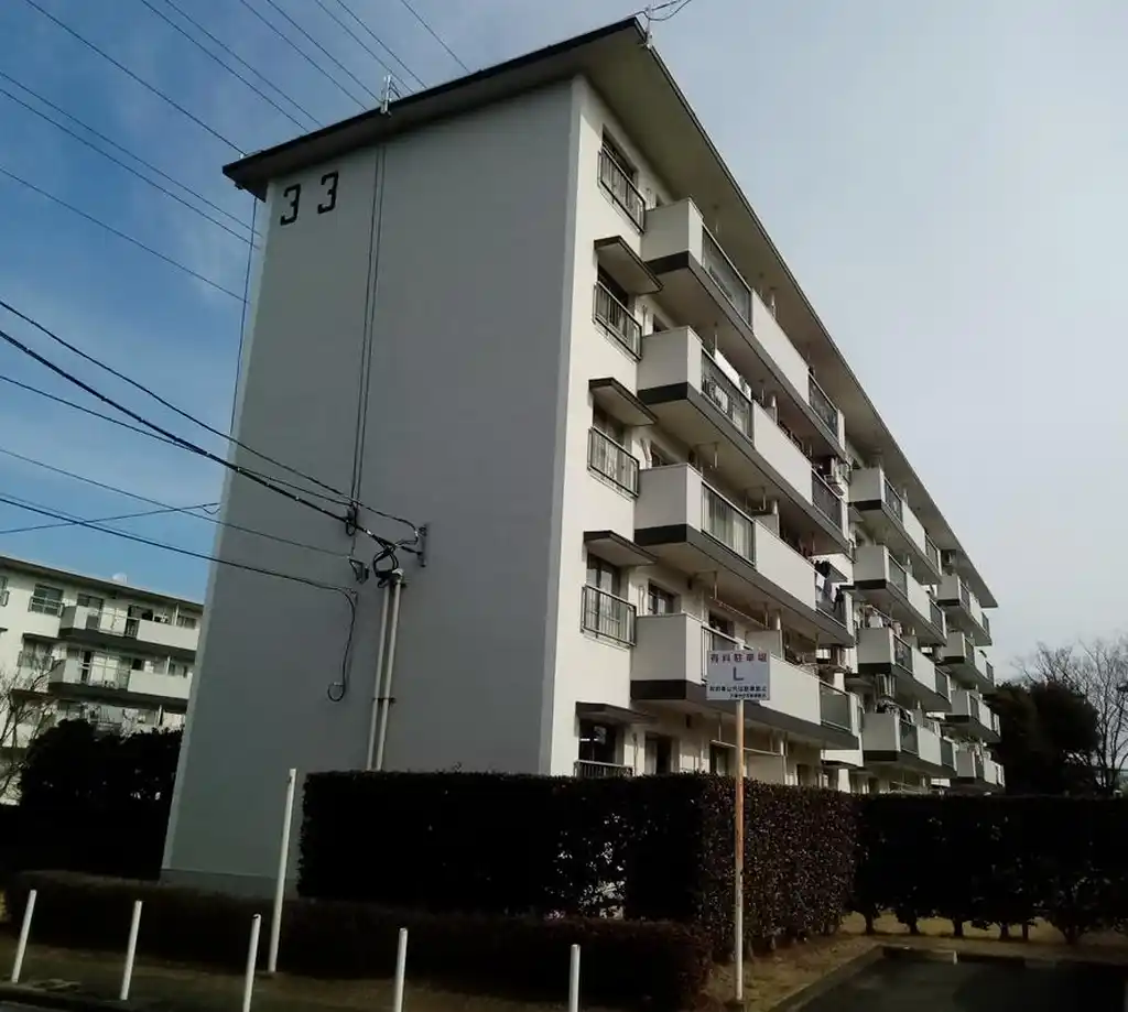 片倉台団地3-3号棟 外観