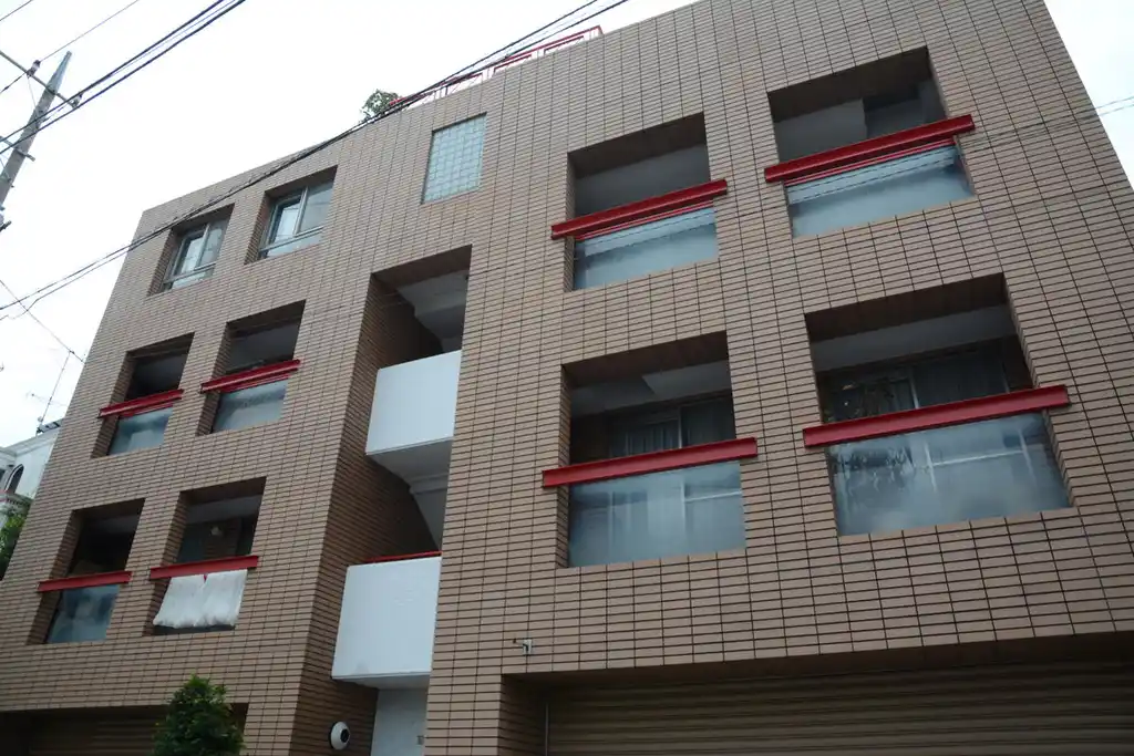 ダイナスティー 外観