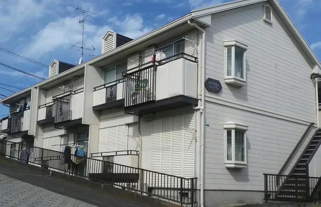 メゾンリヴィエールA 外観