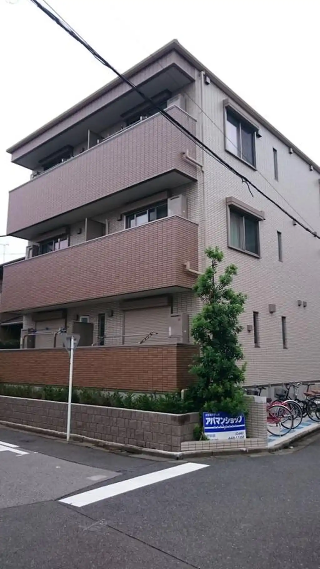 アインクランツ 外観