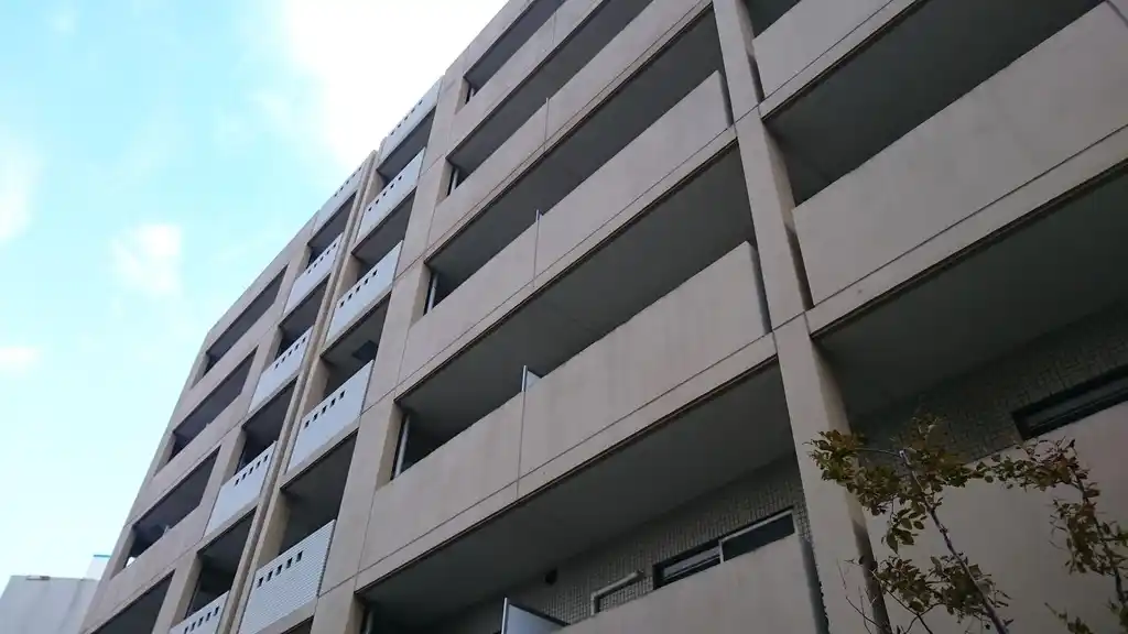 ルネッサ王子 外観