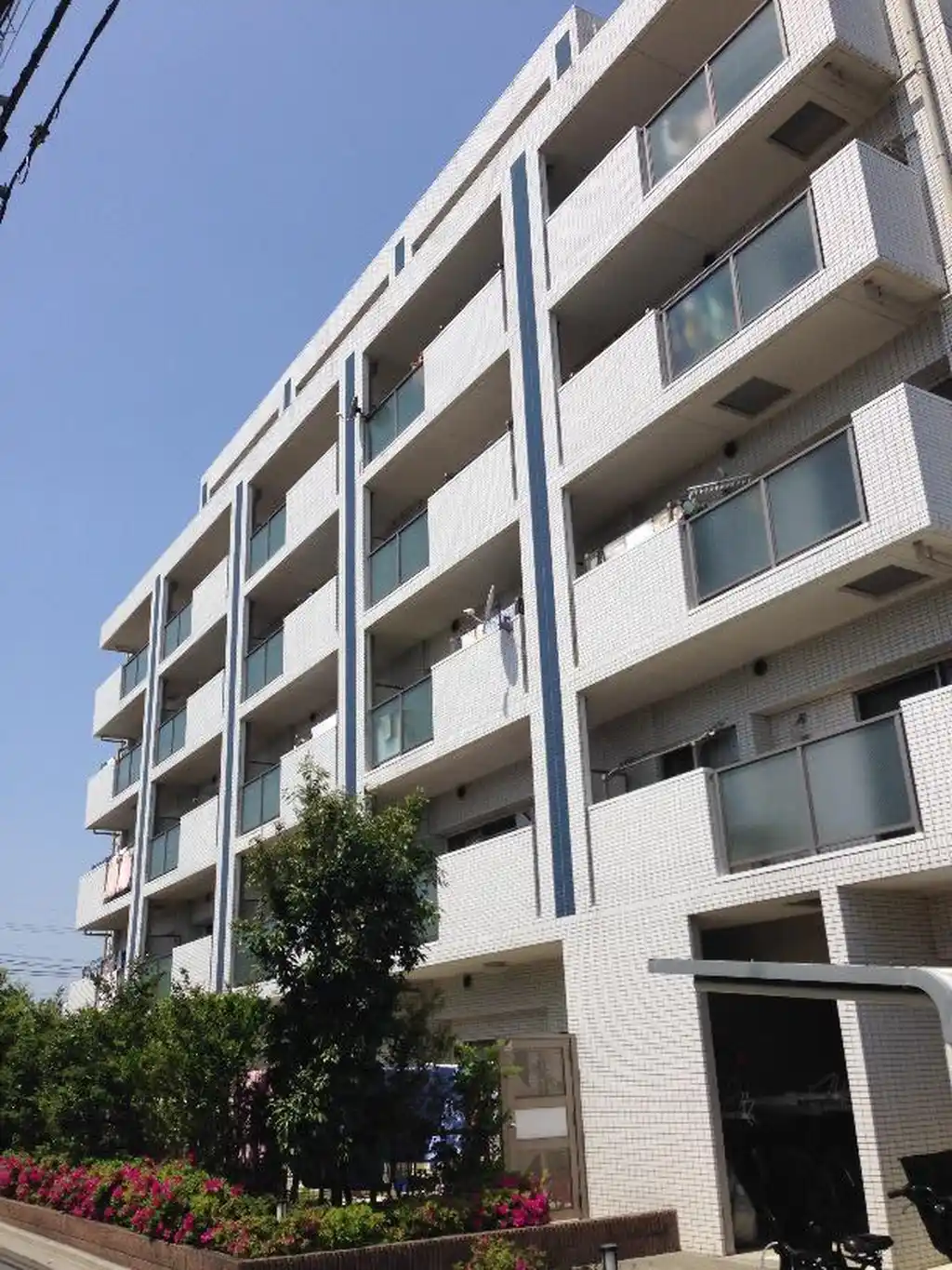 ローヤルシティ航空公園 外観