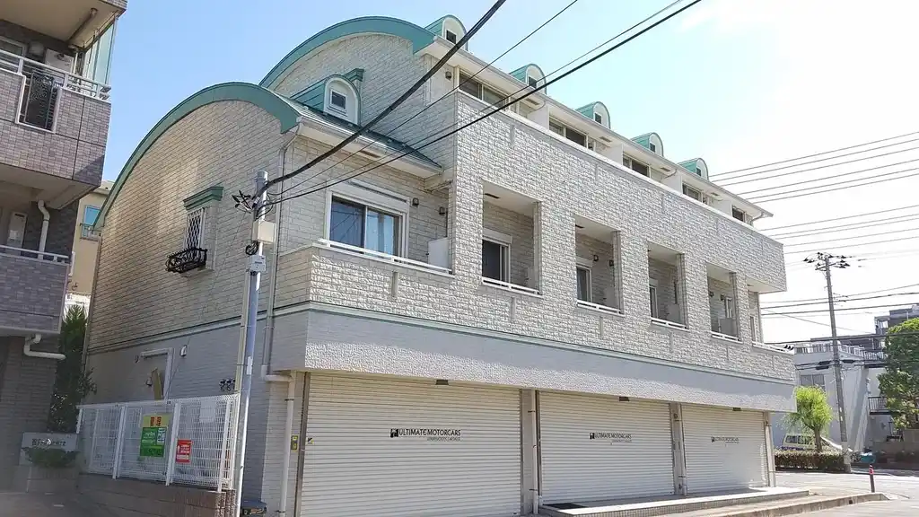 シャトー舞浜 外観