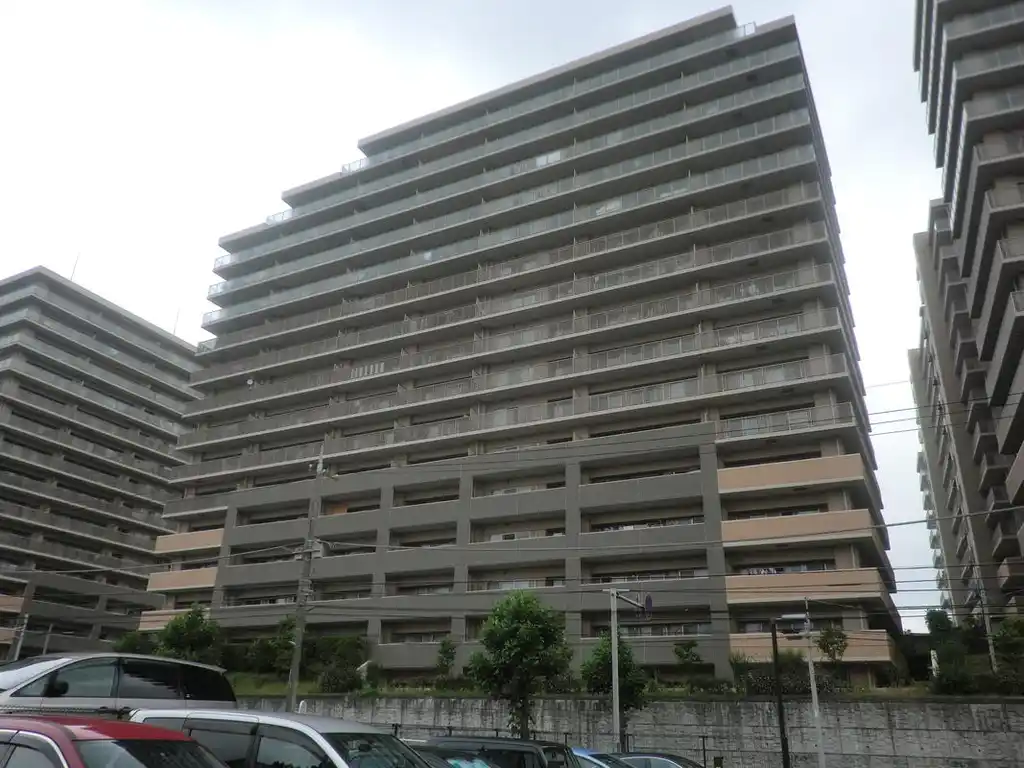 エスタテラ湘南台マウンテンコート 外観