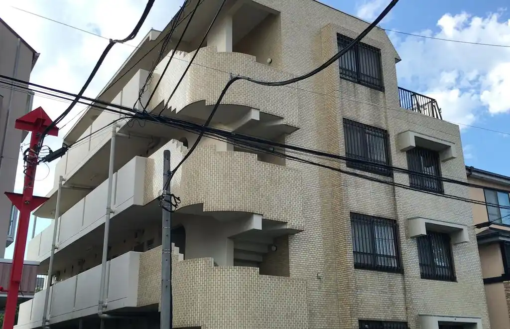 レスポアール 外観
