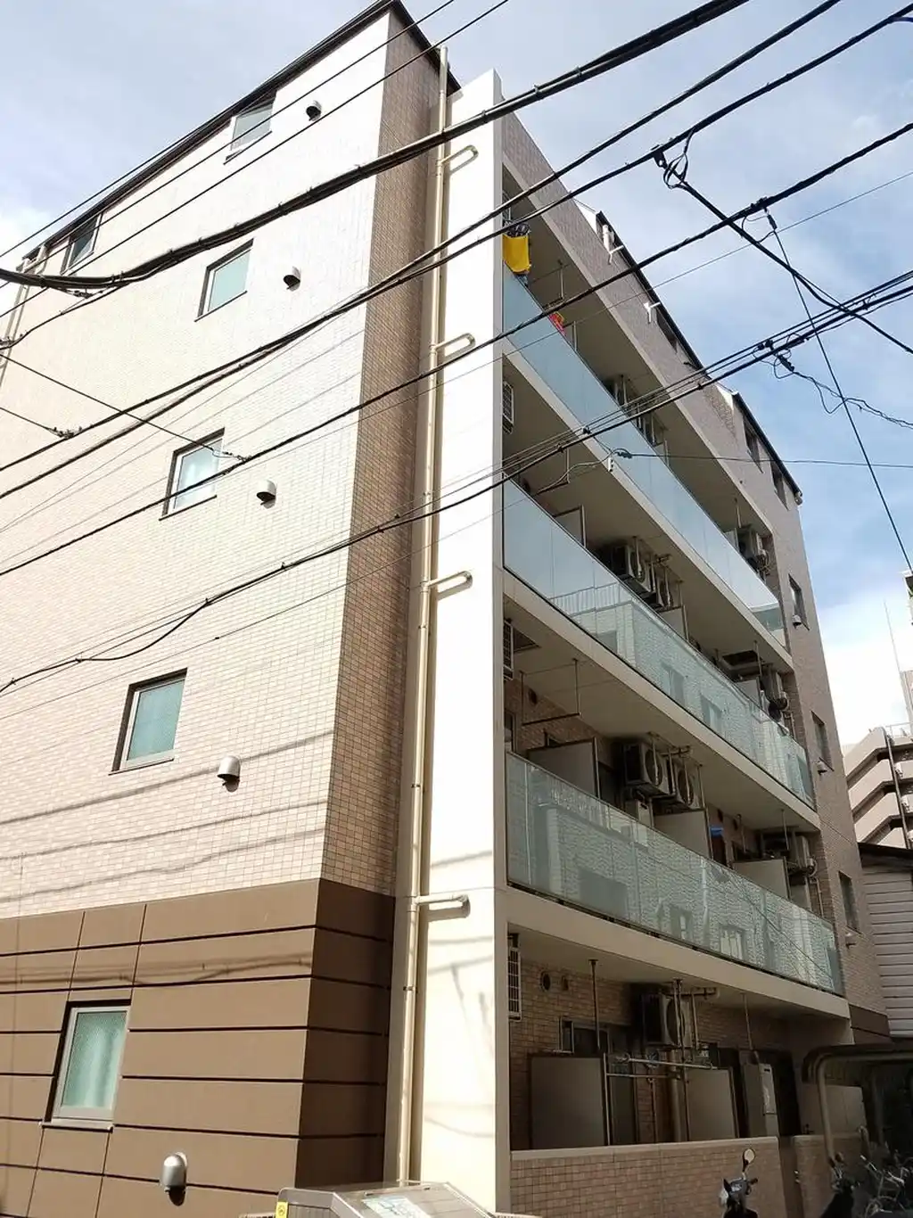 WILL 外観