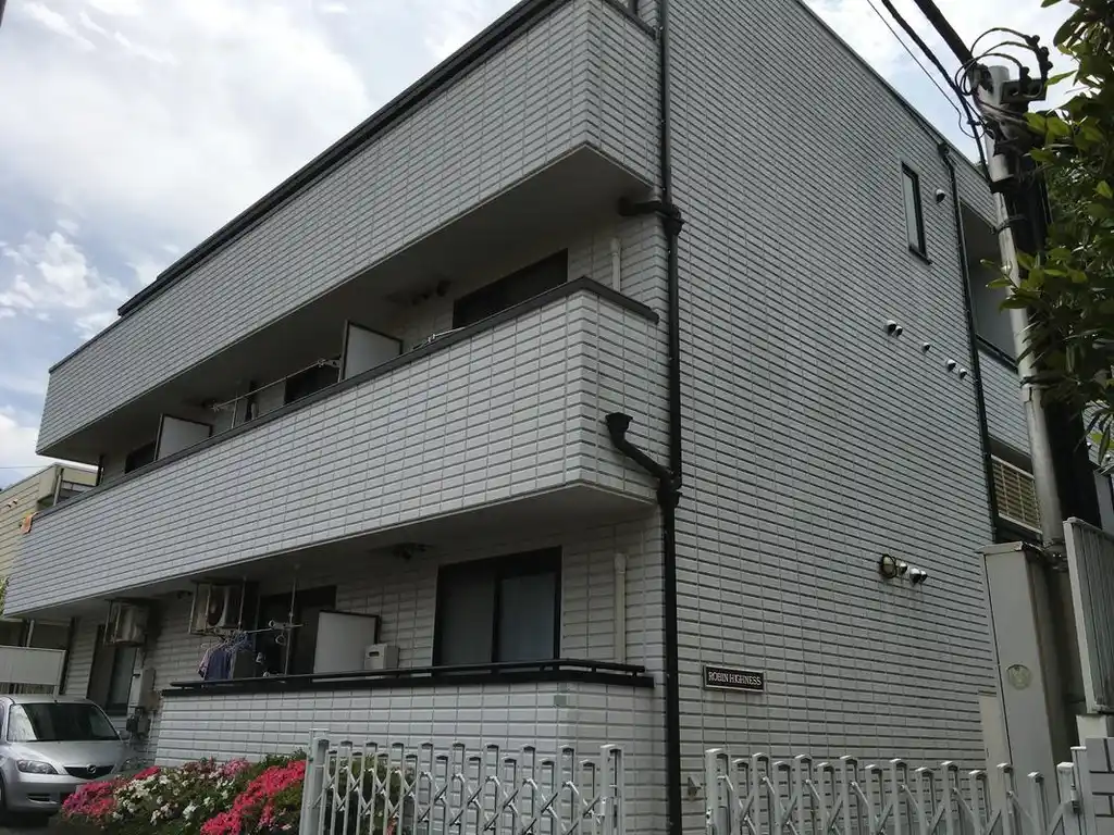 ロビンハイネス 外観