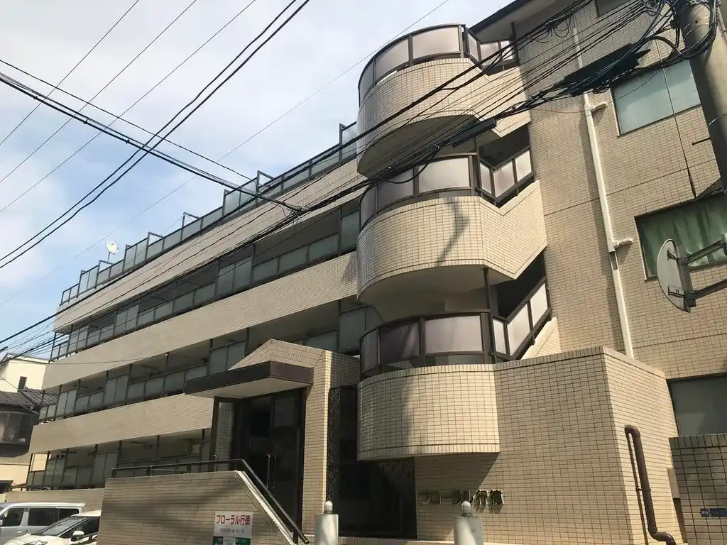 フローラル行徳 外観
