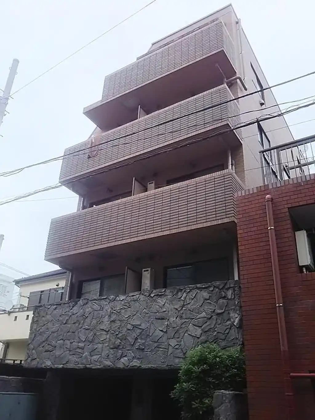 トーシンフェニックス中野新橋パインアイル 外観