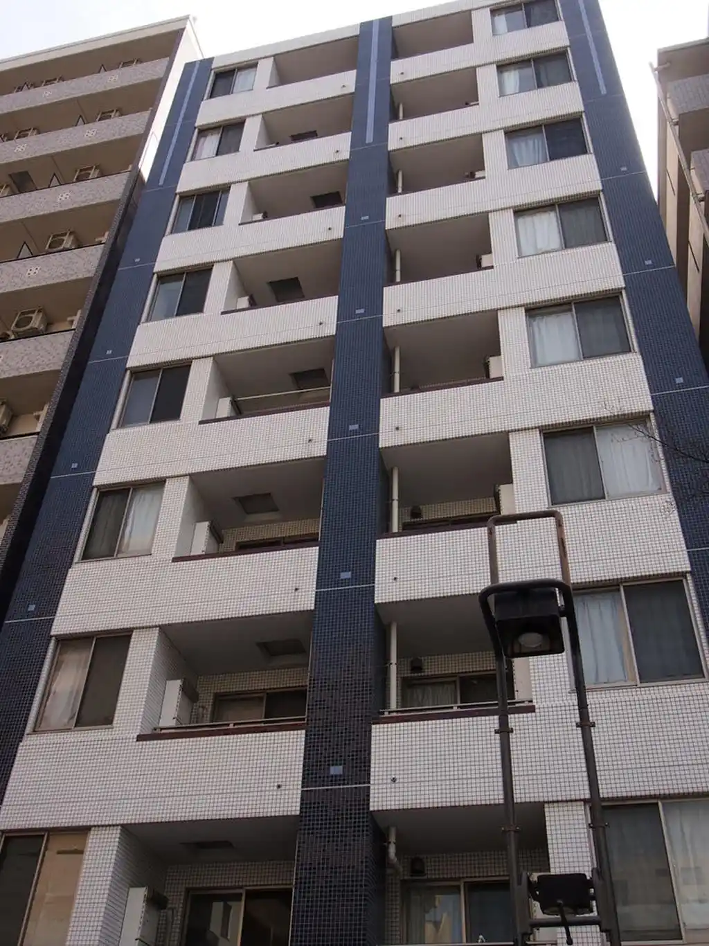 パール伊勢佐木通 外観