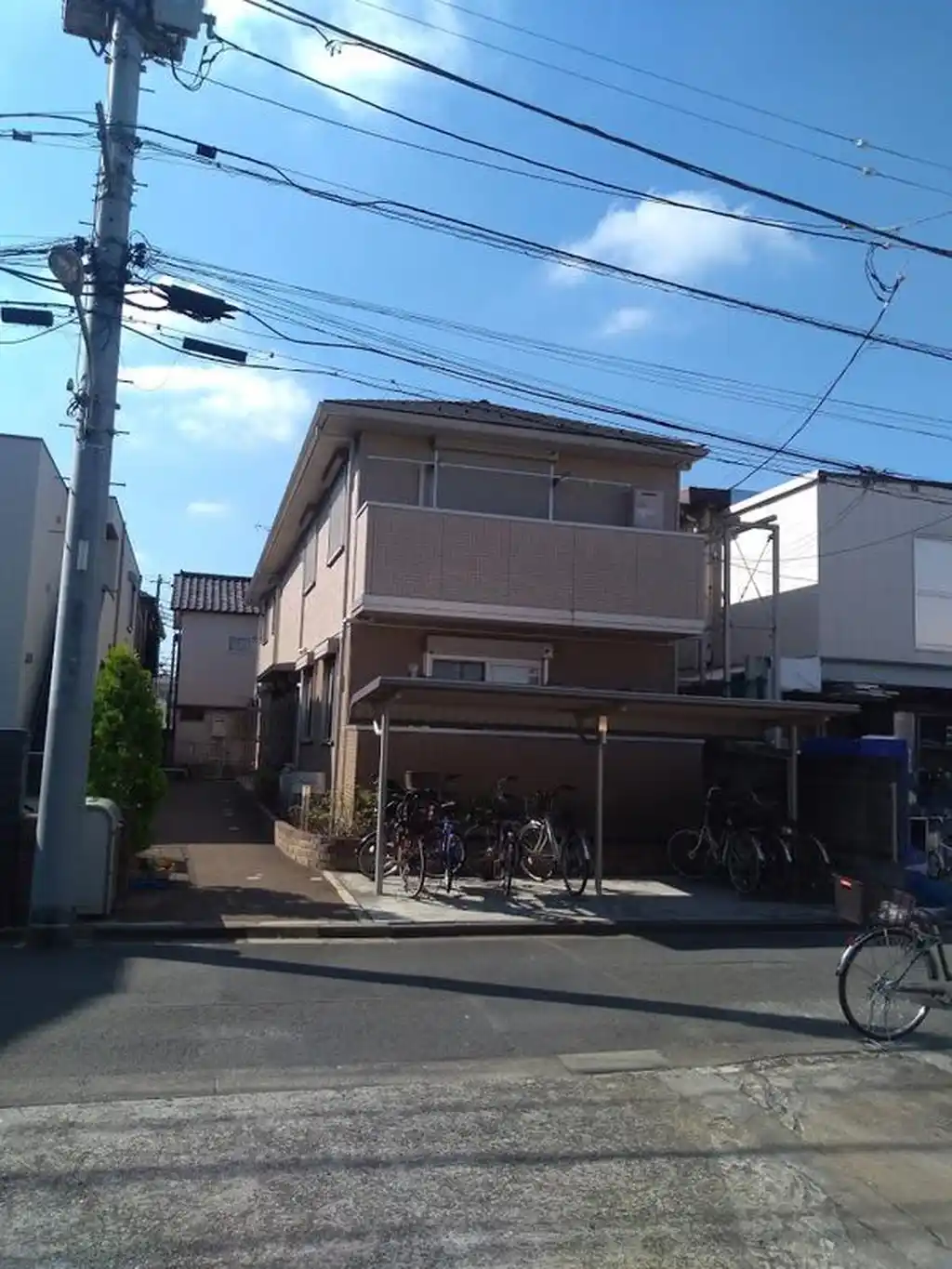 バンビーニ 外観