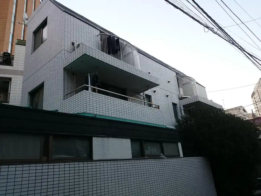 クリスアビタシオンNO1 外観