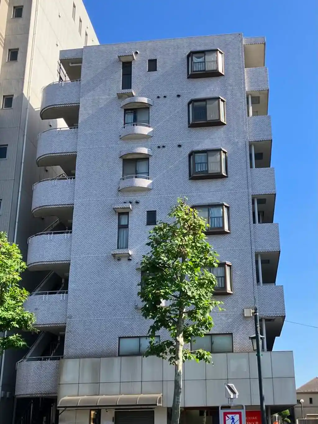 ロイヤルプラザ新中野 外観