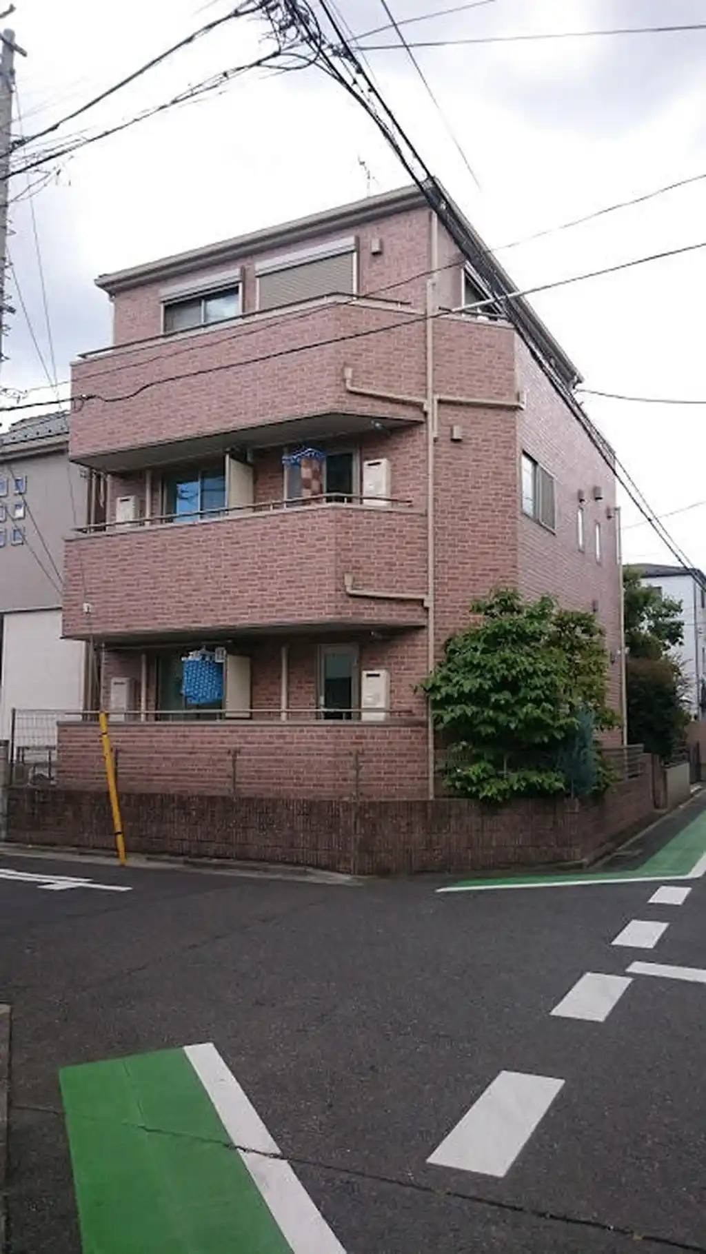 ポエーム・ドゥ・フェ 外観