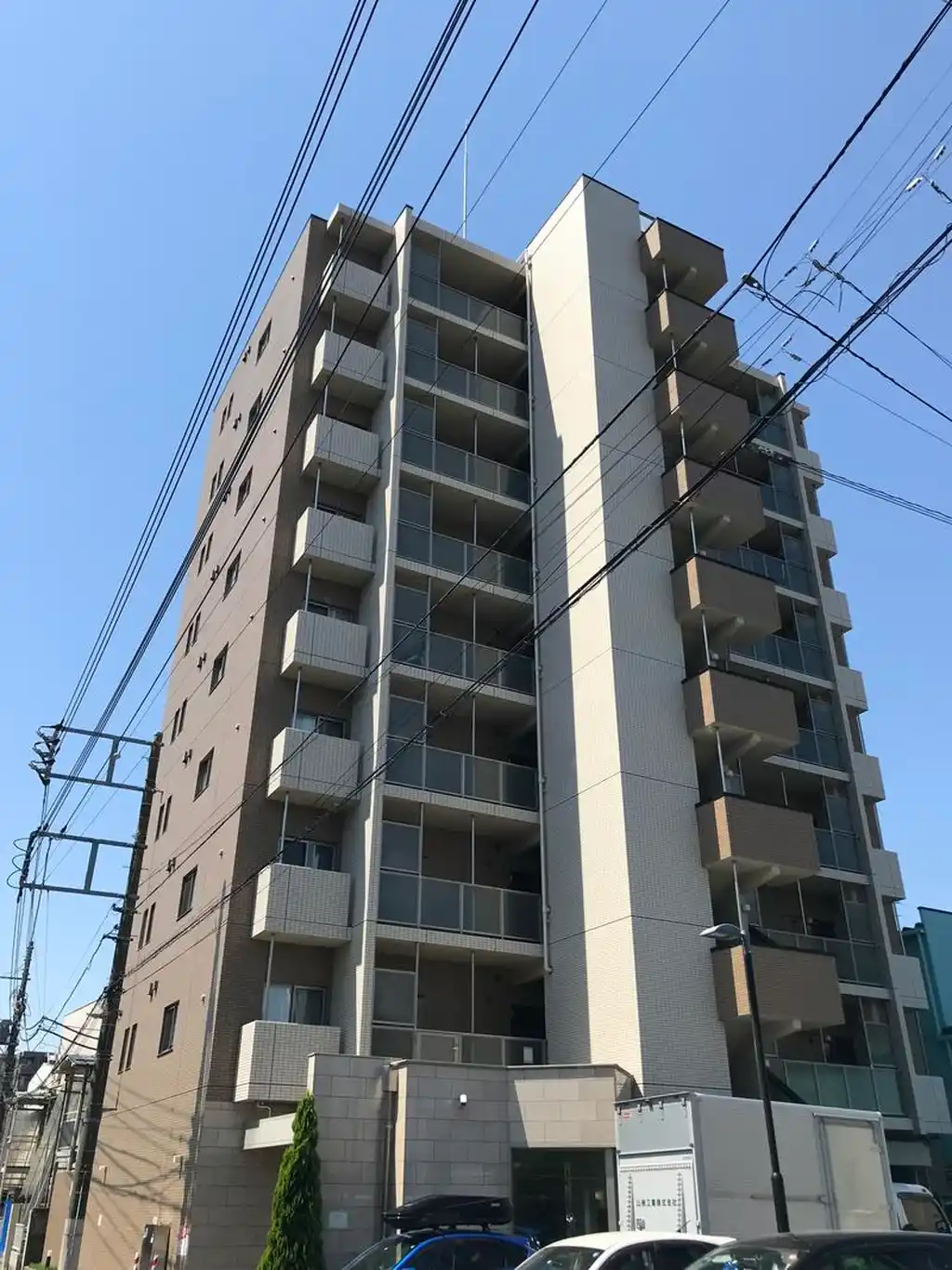 ソラーナ川口 外観