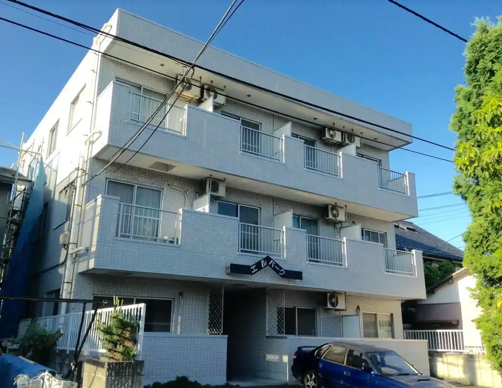 エルパーク 外観