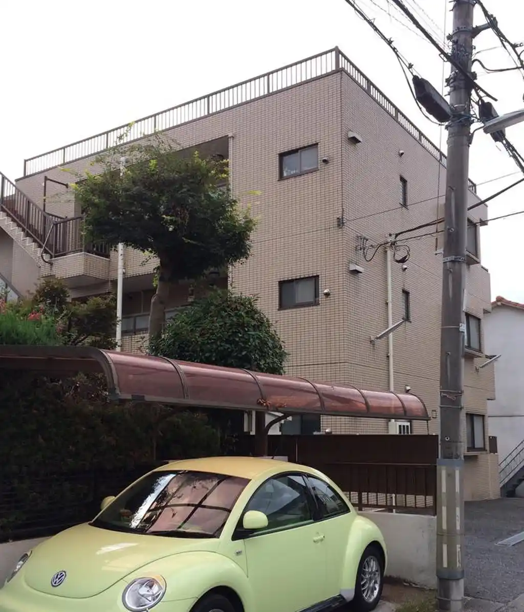 高根マンション 外観