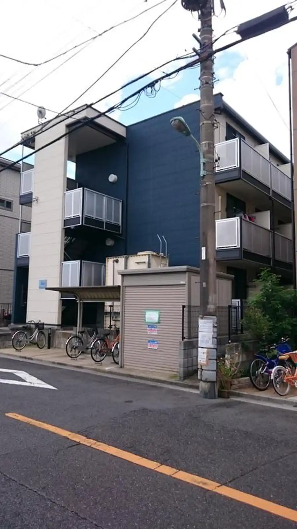 レオパレスセディチ 外観