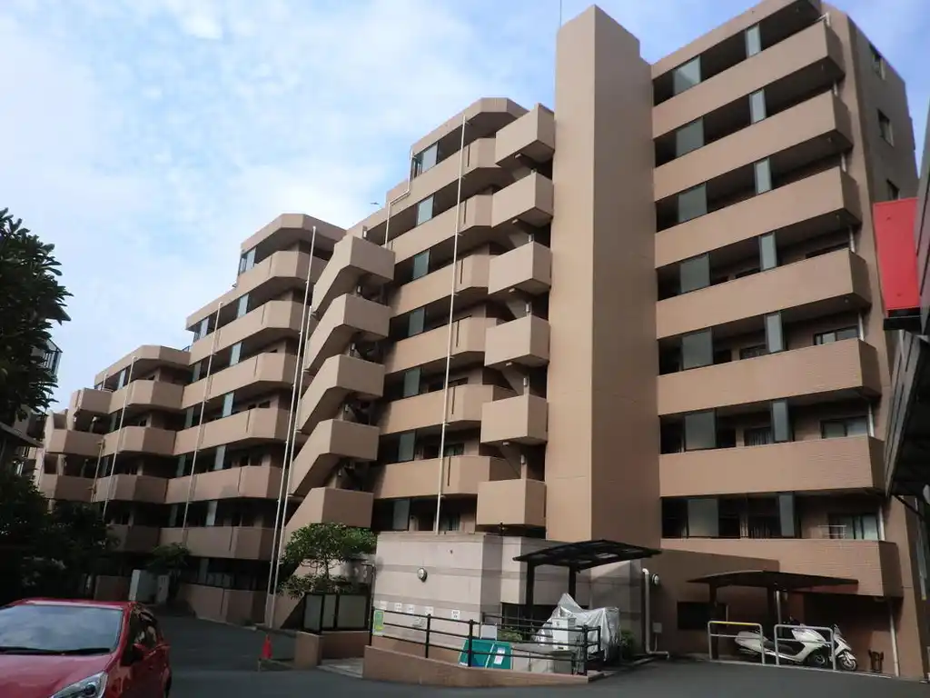 サングレイス鎌倉笛田 外観