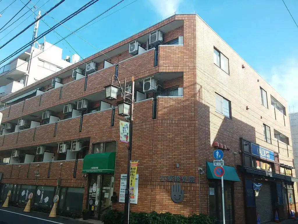 シャトー梅ケ丘 外観