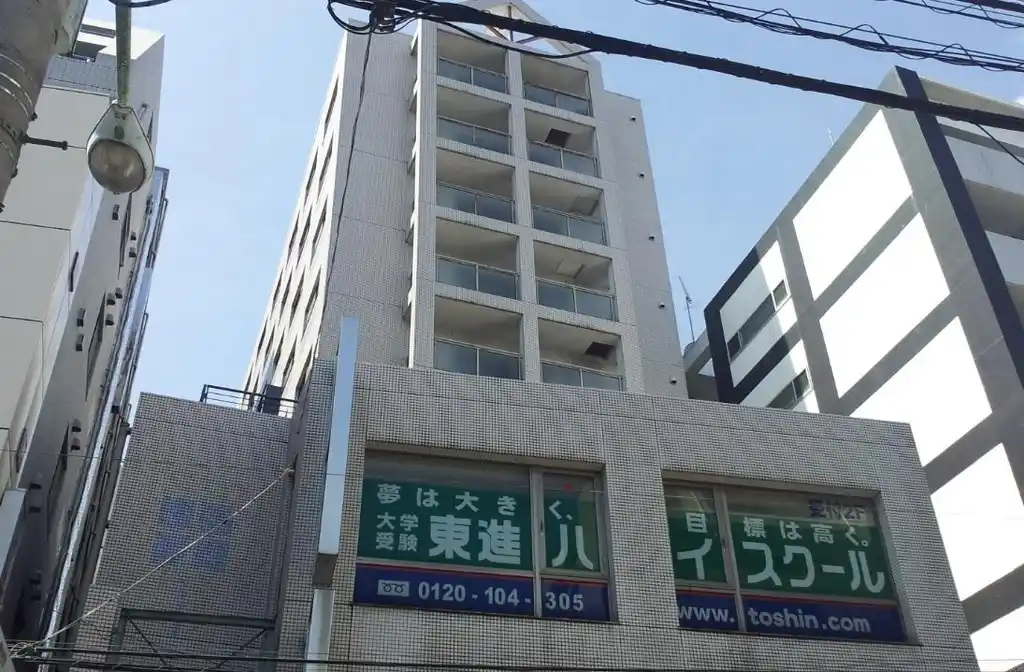 アクシス調布 外観