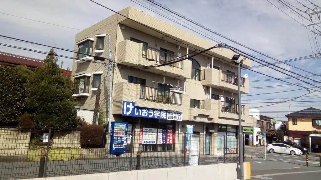 リアークビル 外観
