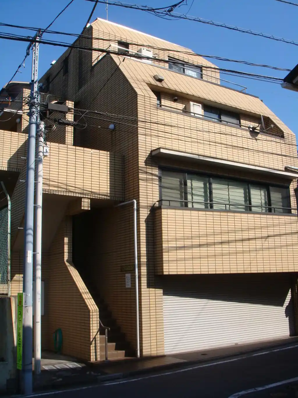 ヒルズTハウス 外観