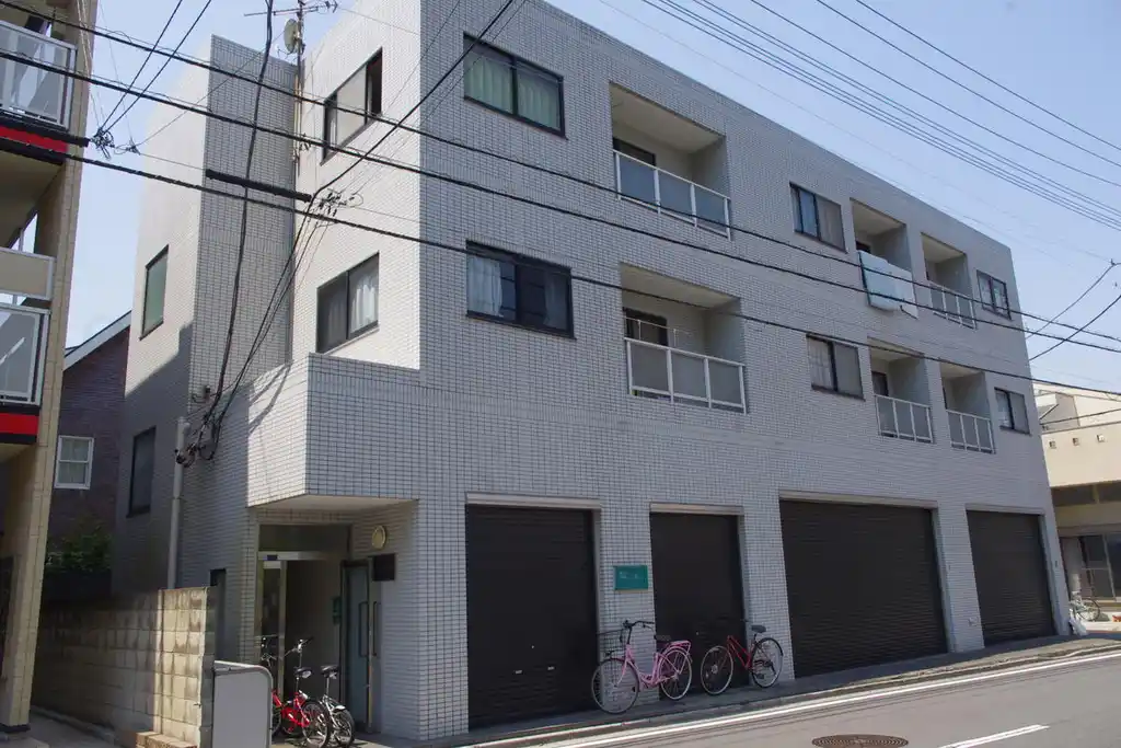 メゾン・ルミエール 外観