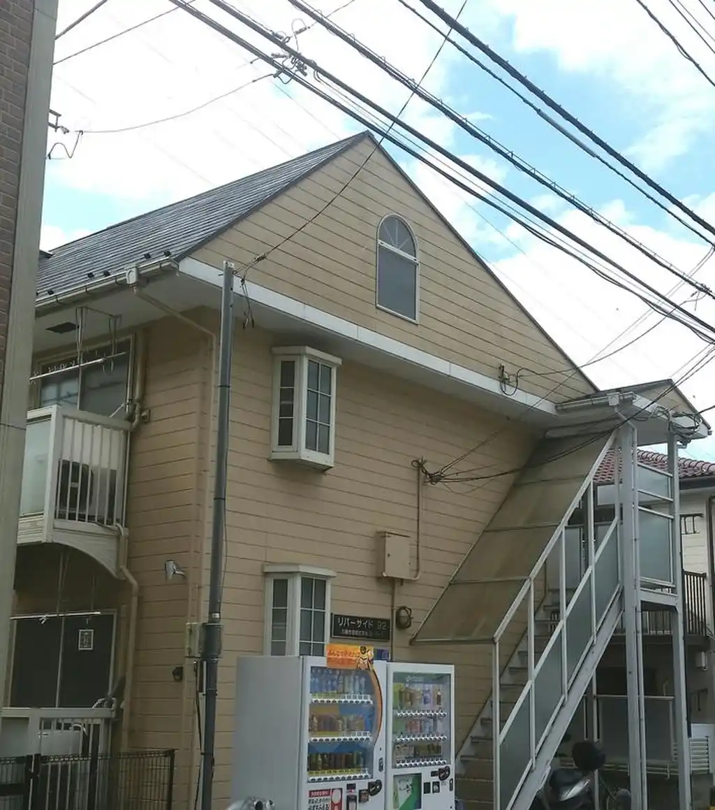 リバーサイド92 外観