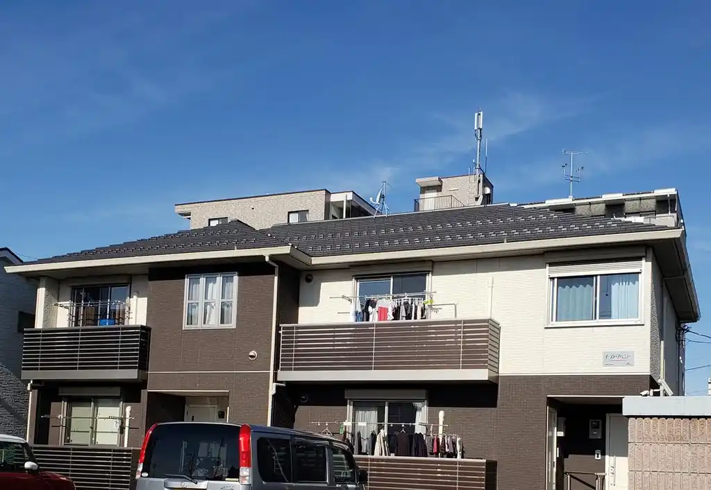 イースト・アベニュー 外観