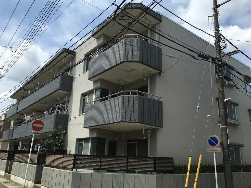 フラワーベール四番館 外観