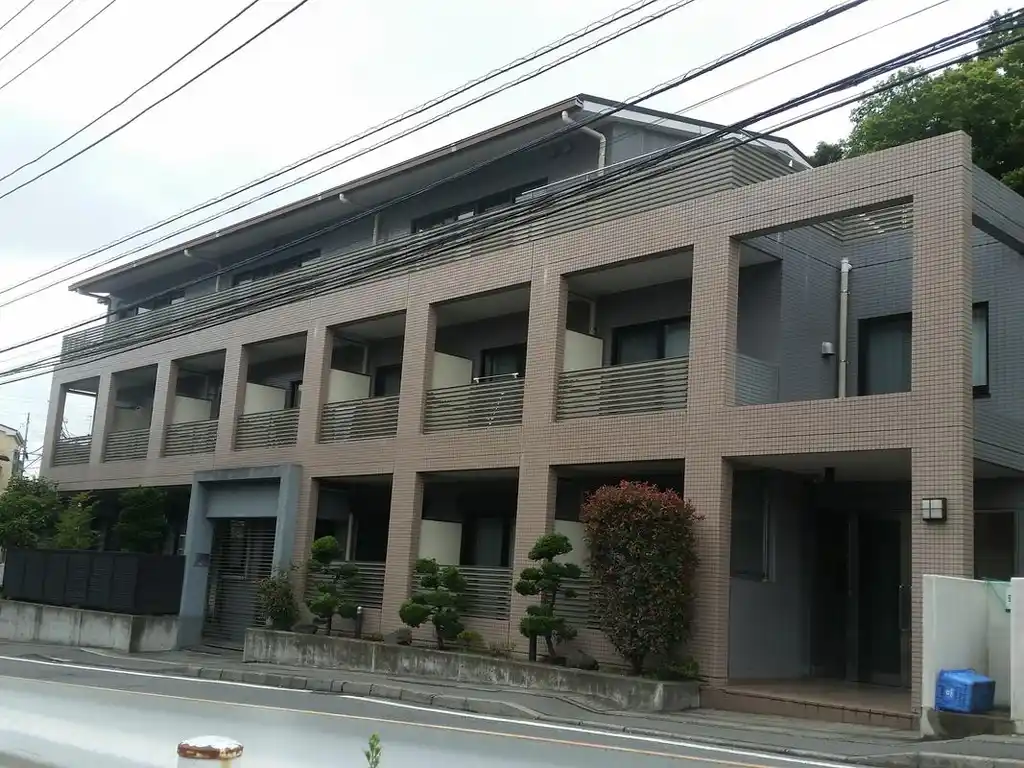グラシアスしもさく 外観