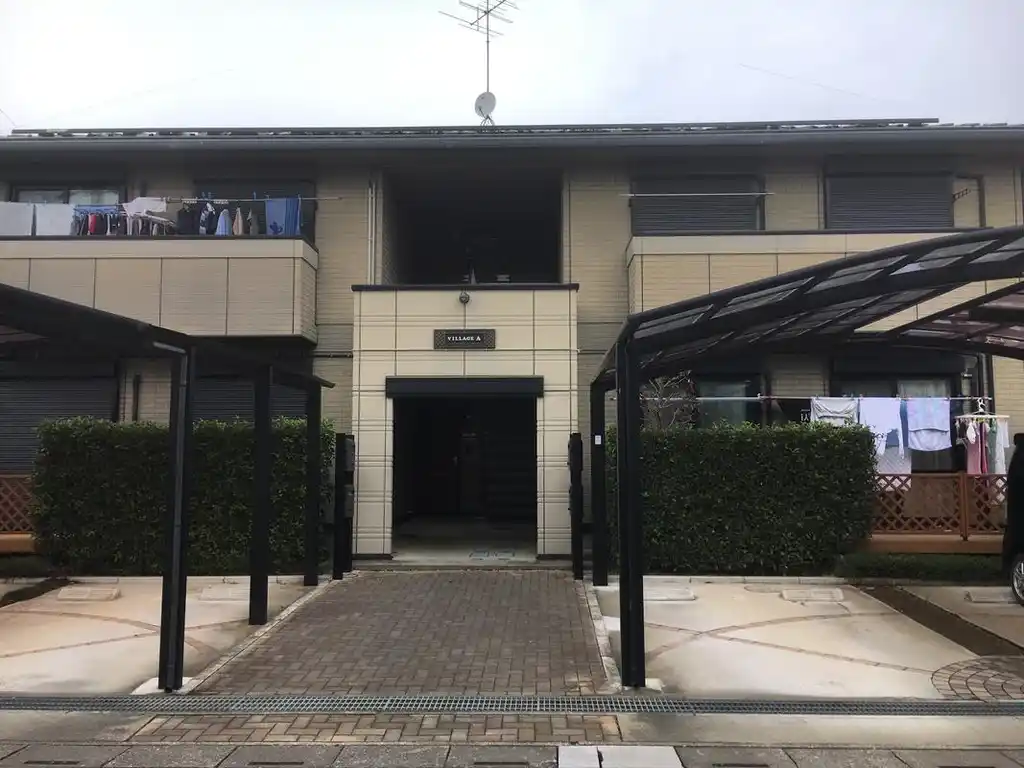 日新花崎ビレッジ A 外観