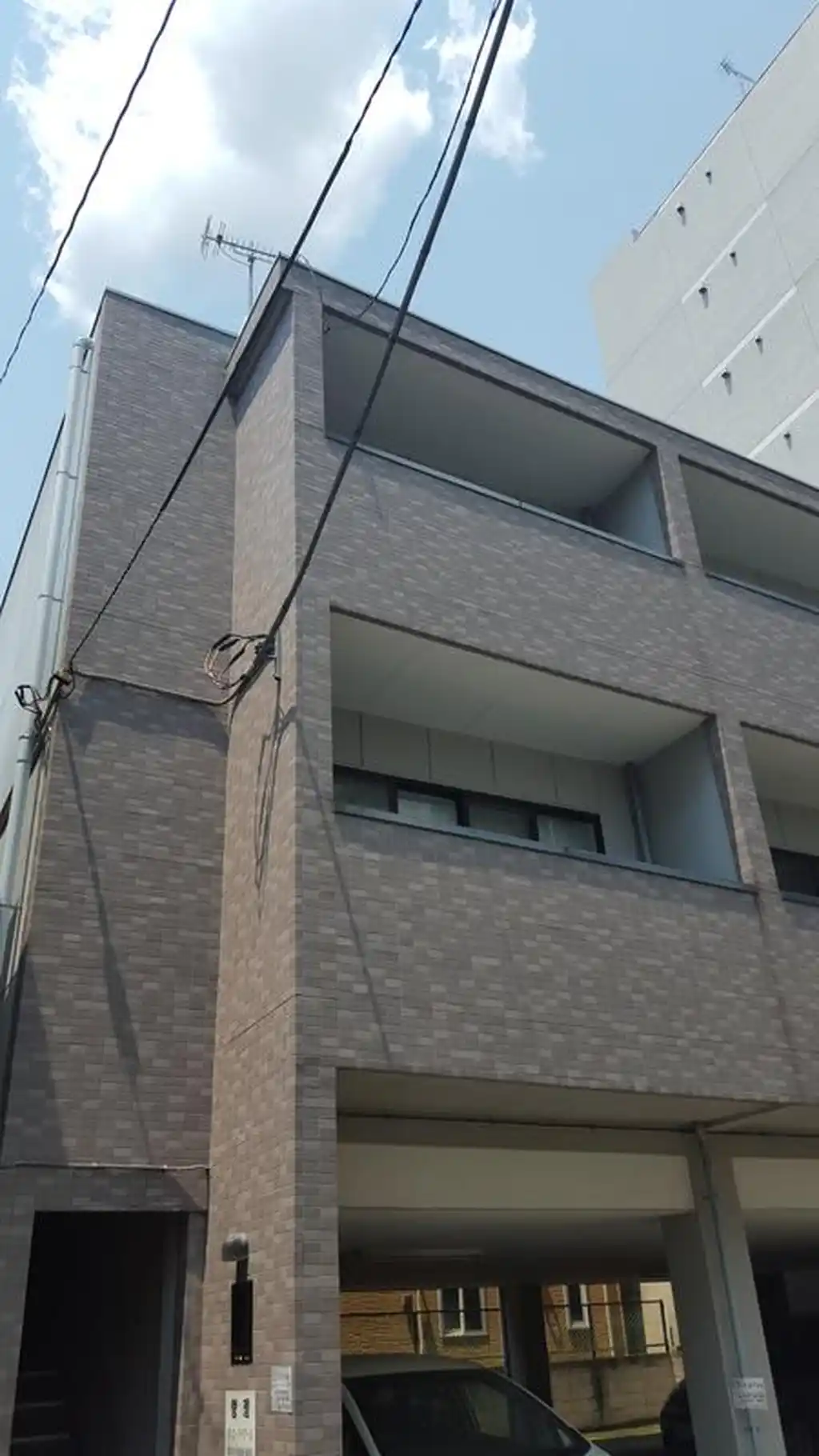 プログレス 外観