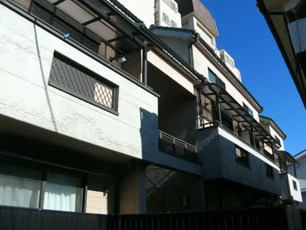 フィールドパレス 外観