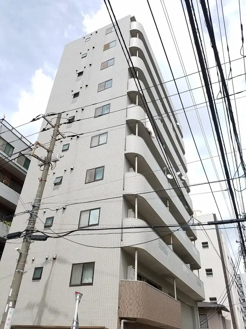 ファーストクラス伊勢佐木町 外観