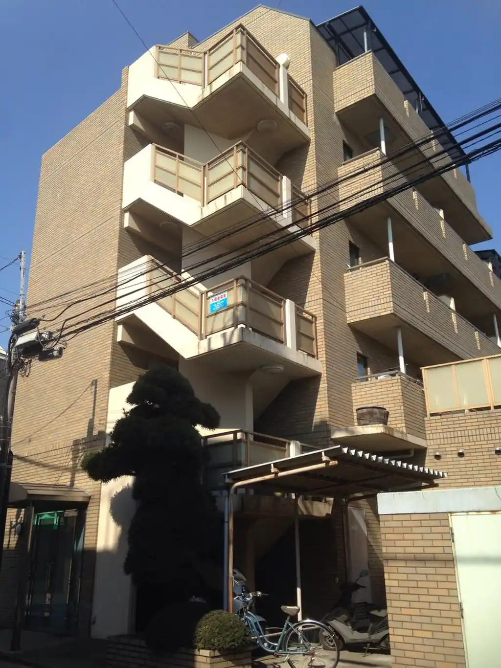 プライム新美 外観
