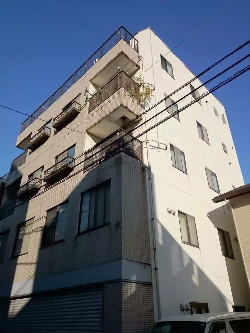 第6メゾン三ツ輪 外観