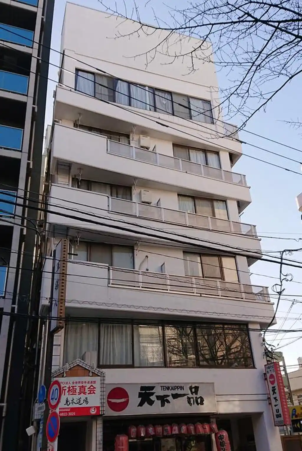 ハニービルディング 外観