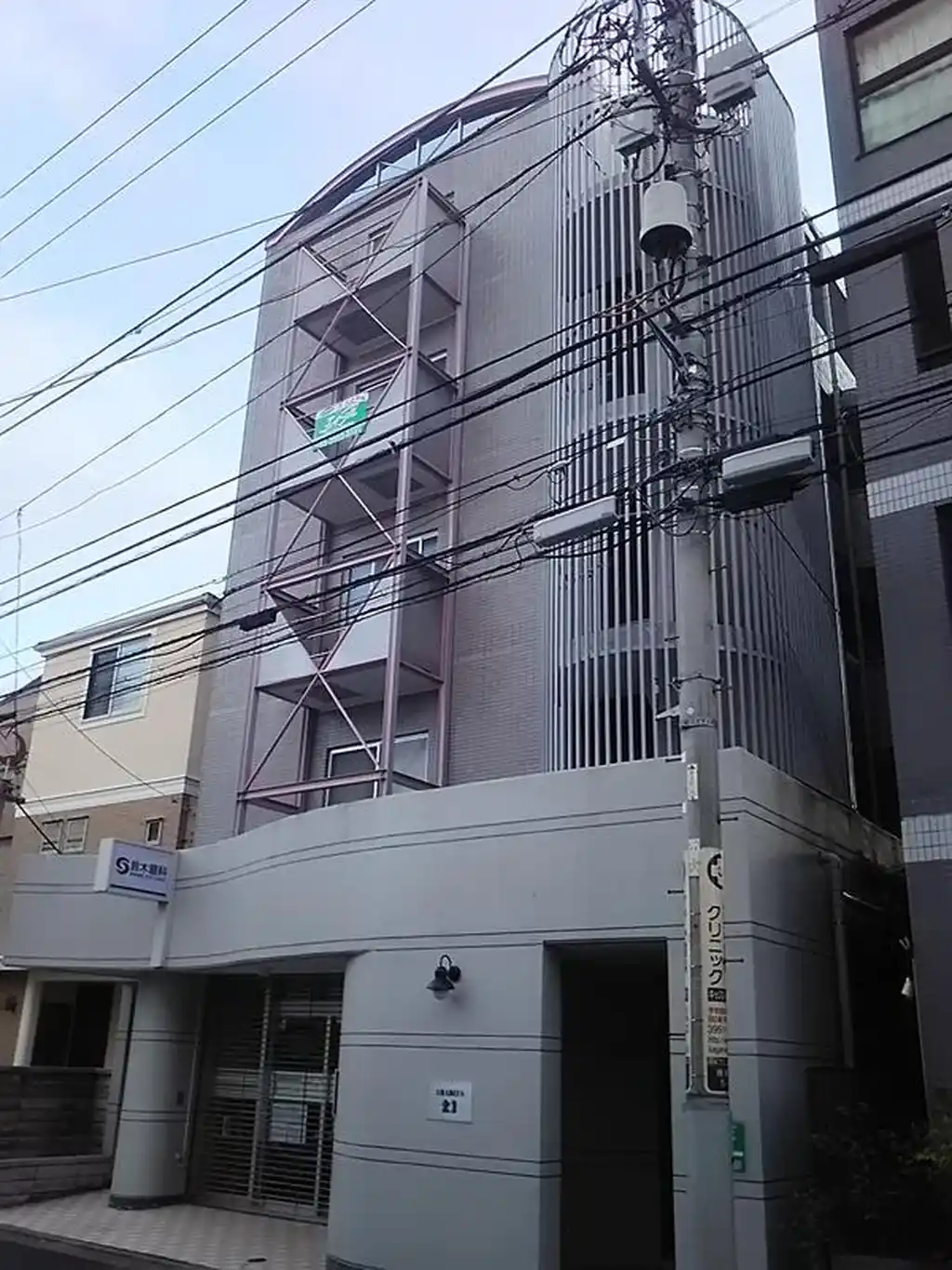 アマデウス21 外観