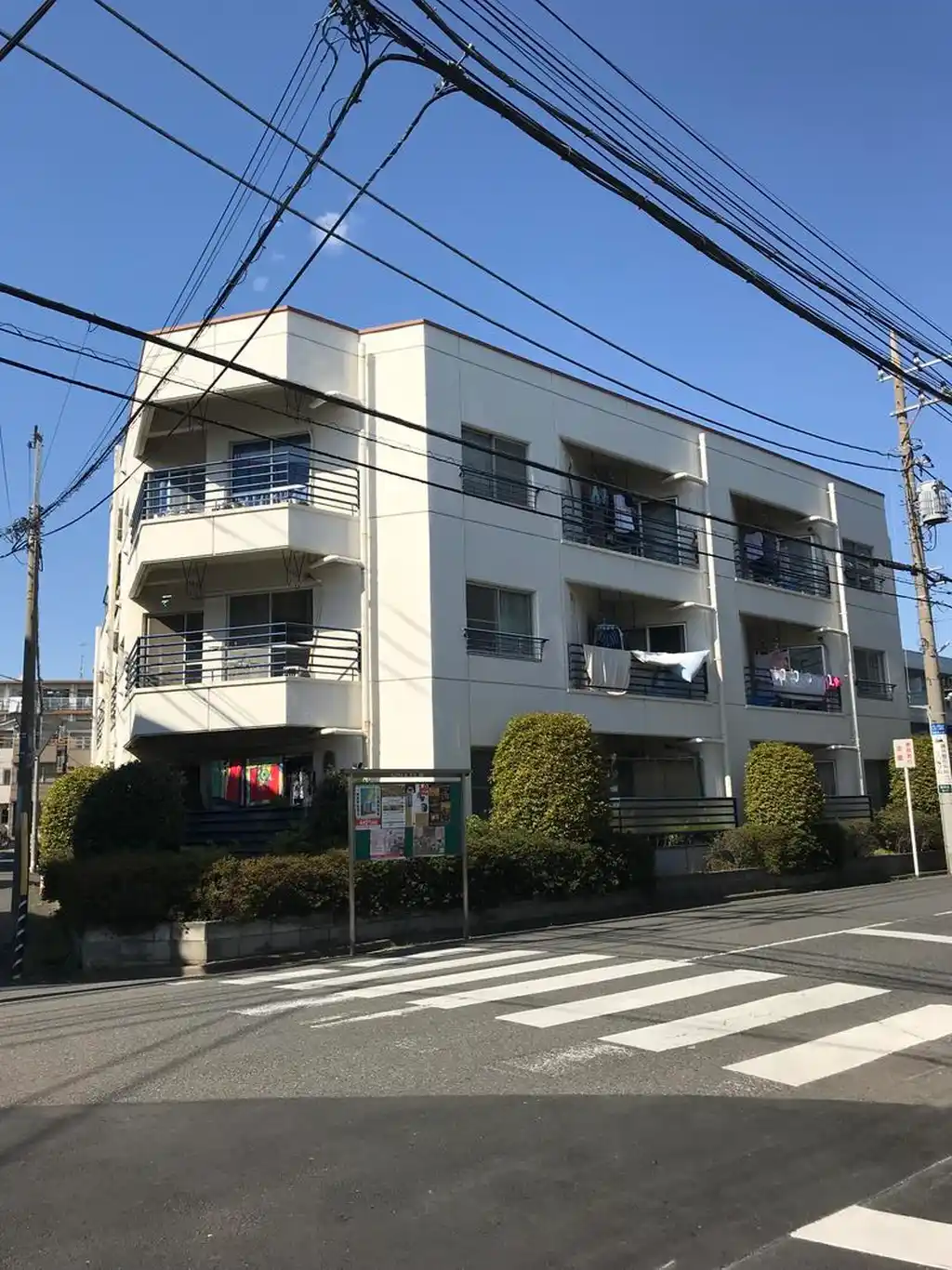 カサデ・トリアンクロ 外観