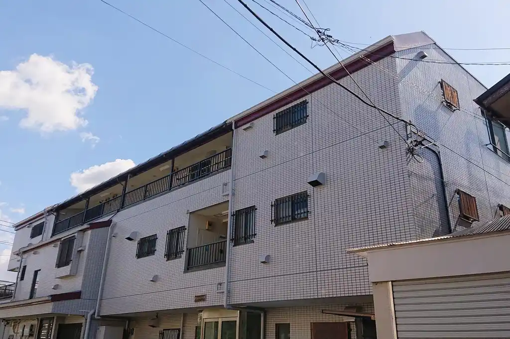 ハイネス千早 外観