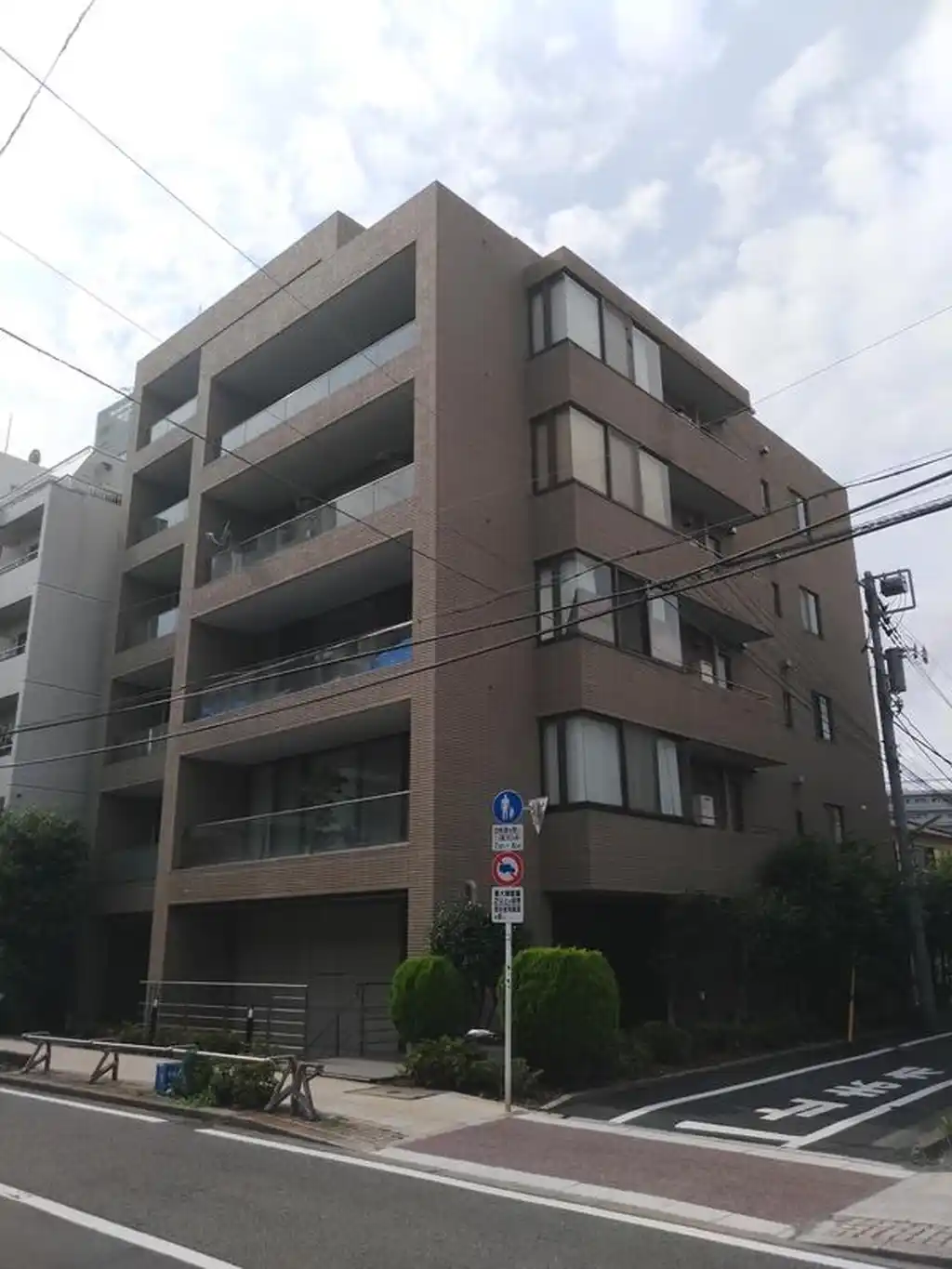 プロシード三軒茶屋 外観