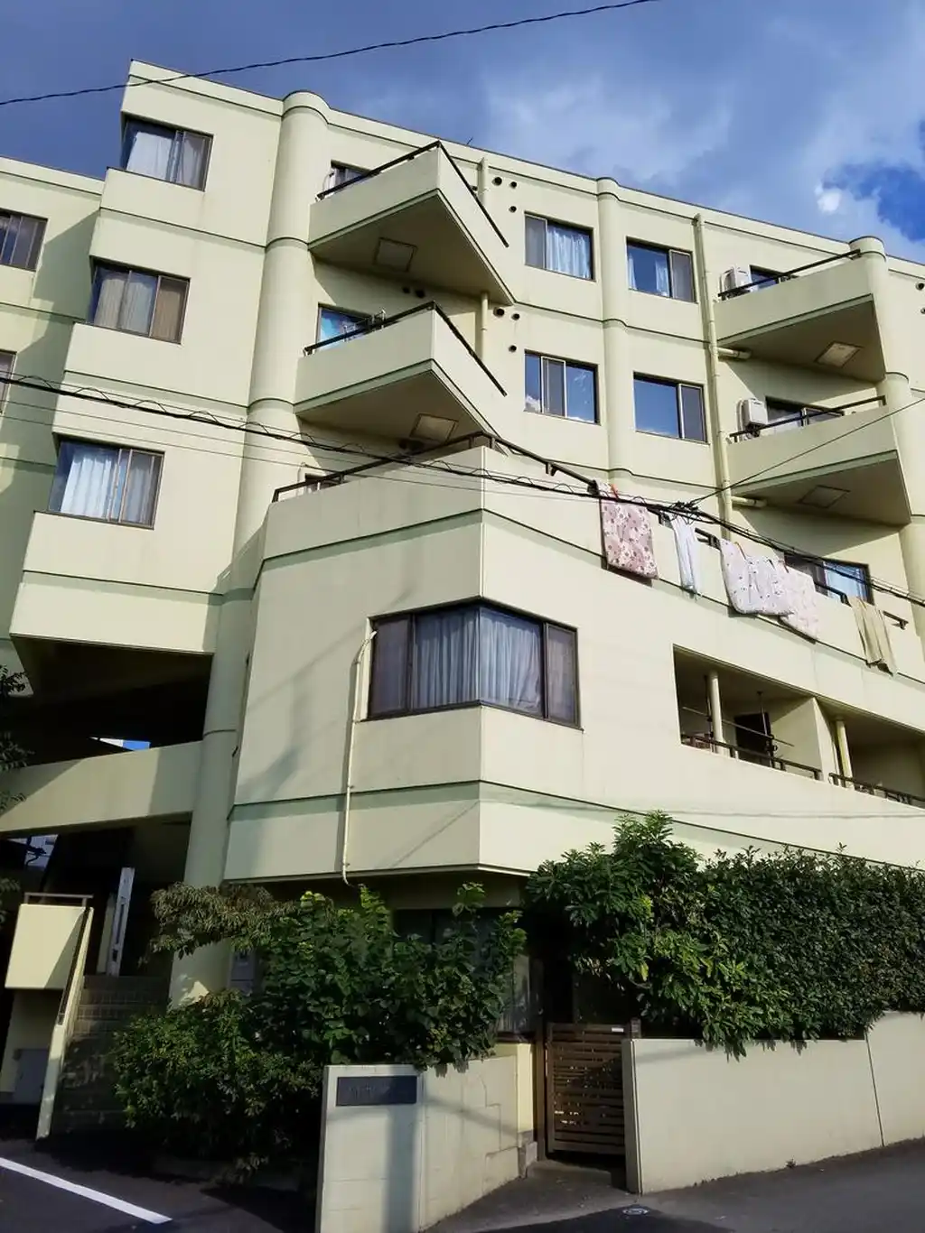 カトルセゾン 外観