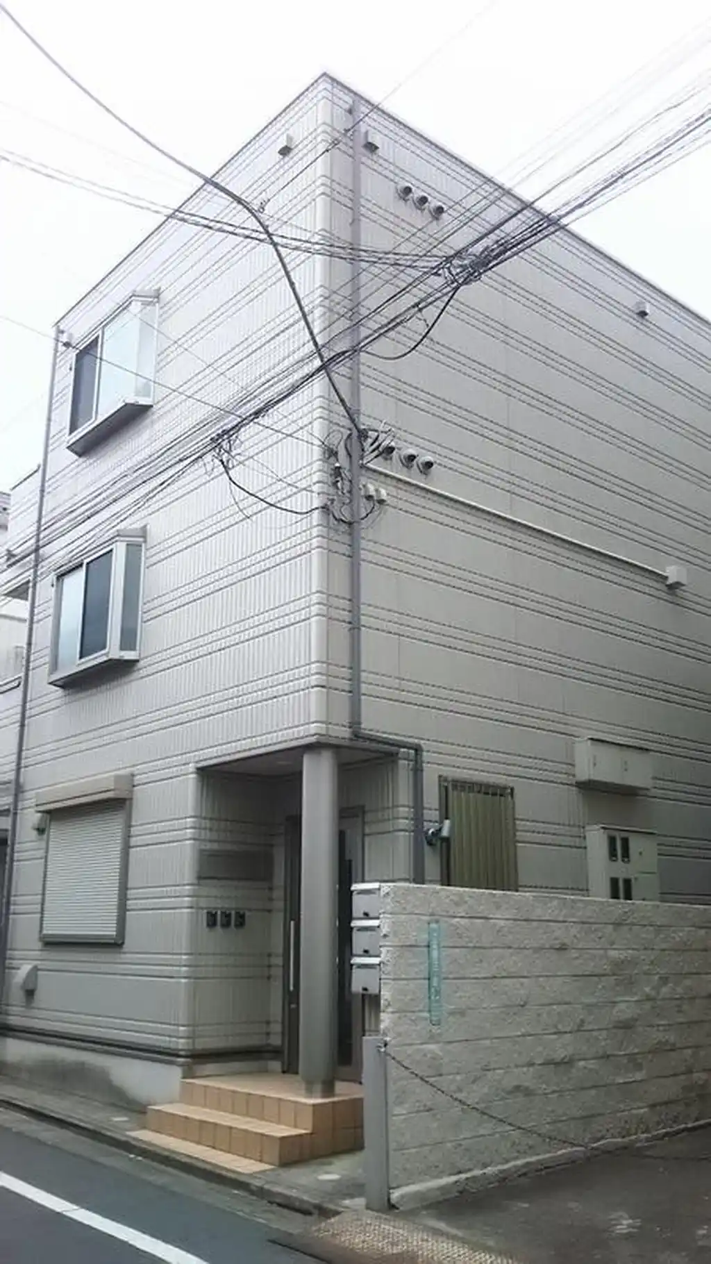 ミニヨン高野 外観