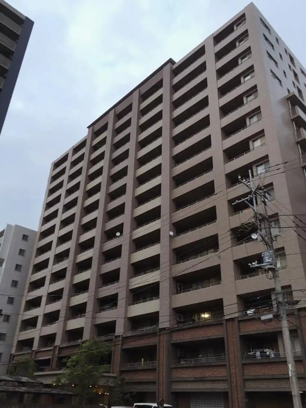 サーパス小田原本町 外観